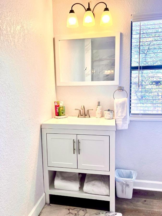 פייסון Upgraded, Stylish & Comfy 1 Bedroom/1 Bath Studio מראה חיצוני תמונה